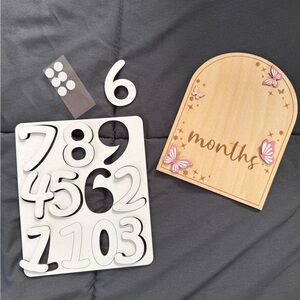 Wooden Milestone Plaque with Numbers - Natural and Pink